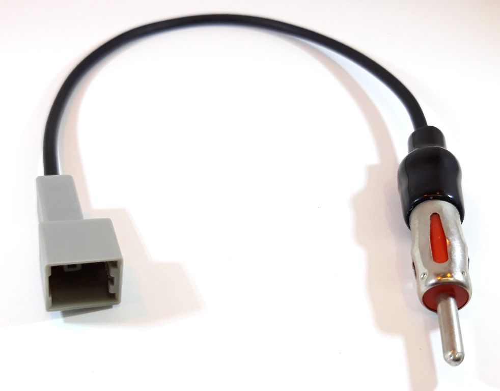 ADAPTADOR DE ANTENA KIA